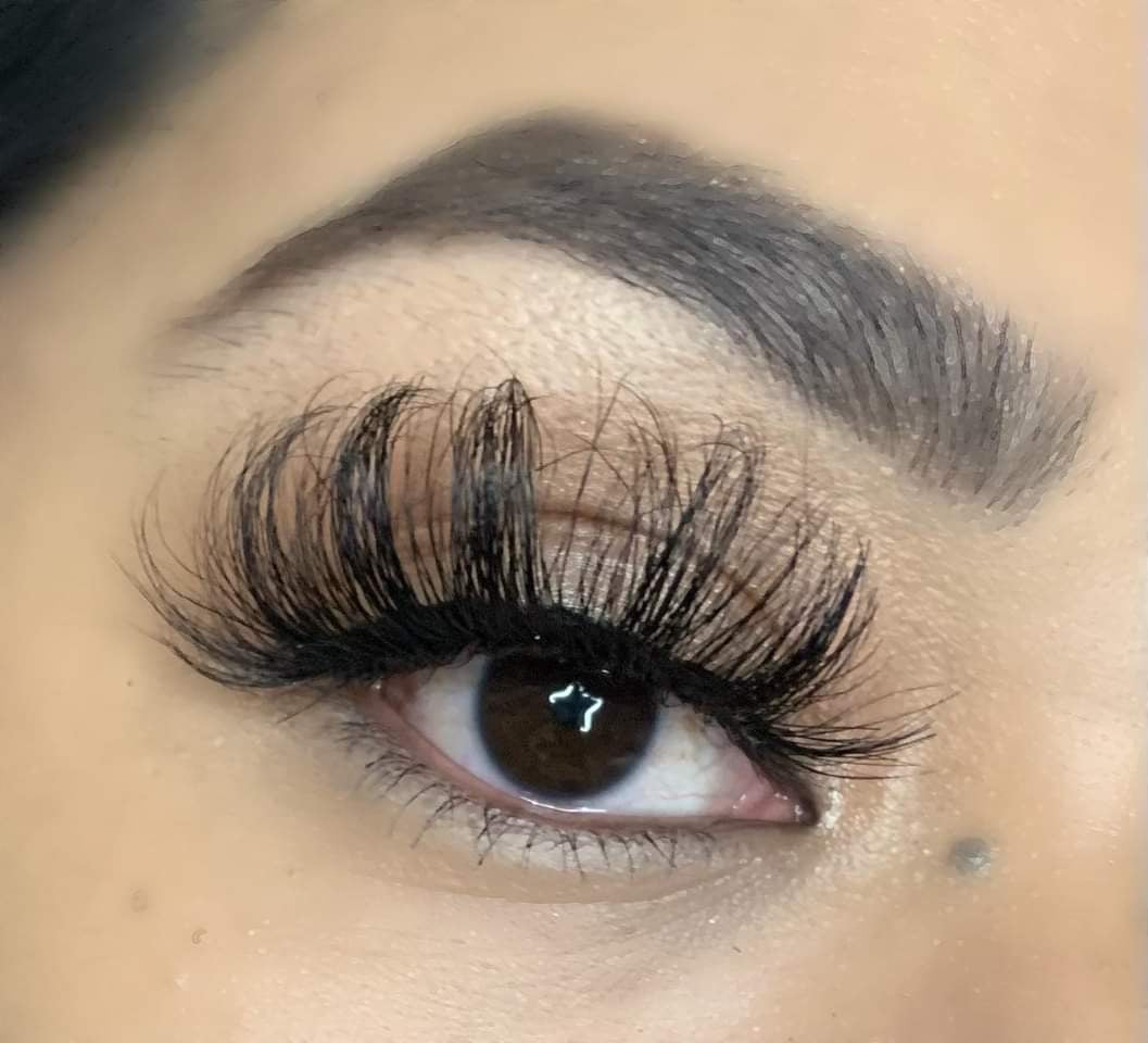 “APPLY PRESSURE” 25MM “Russin Synthetic Lashes