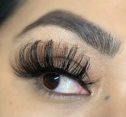 “APPLY PRESSURE” 25MM “Russin Synthetic Lashes