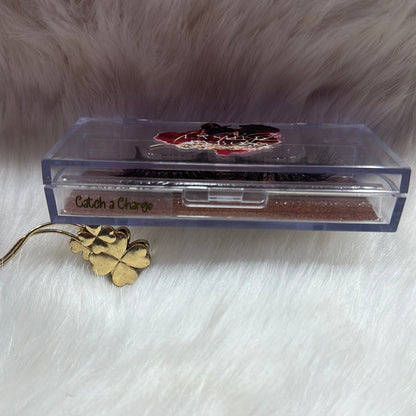 “Catch a Charge” 20mm Silk lash)